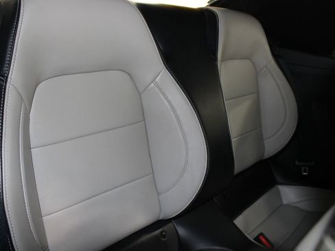 Used 2024 Ford Mustang Premium image 28