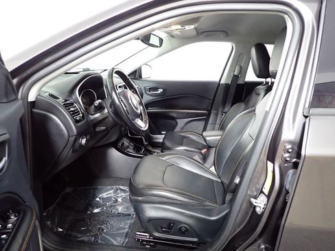 Used 2020 Jeep Compass Limited AWD/4WD image 23