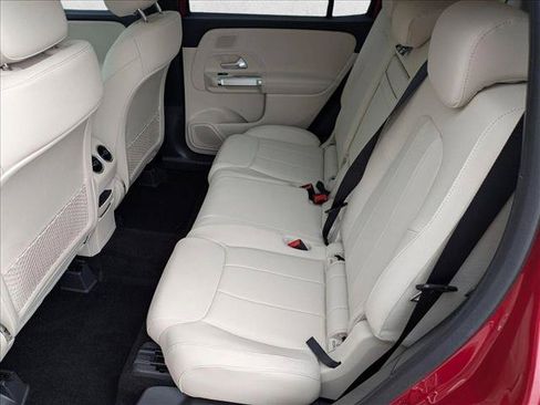 Certified 2026 Mercedes-Benz GLB 250 4MATIC image 20