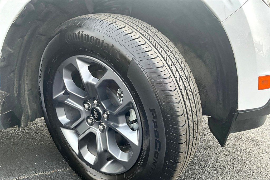 Used 2024 Ford Maverick XLT FWD image 7