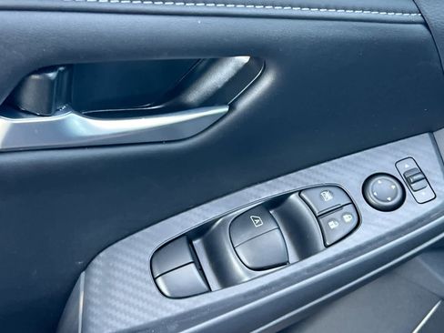 New 2025 Nissan Sentra SV w/ Trunk Package image 13