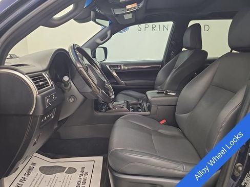 Used 2022 Lexus GX 460 Premium w/ Accessory Package AWD/4WD image 22