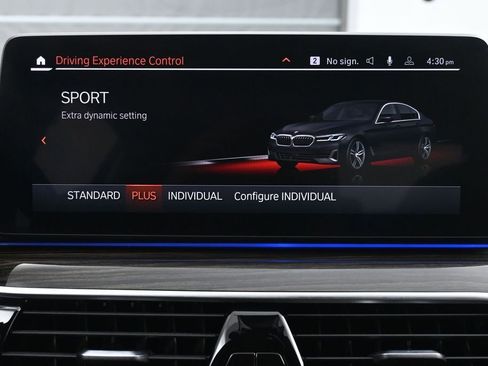 Used 2022 BMW 540i xDrive w/ Premium Package AWD/4WD image 41