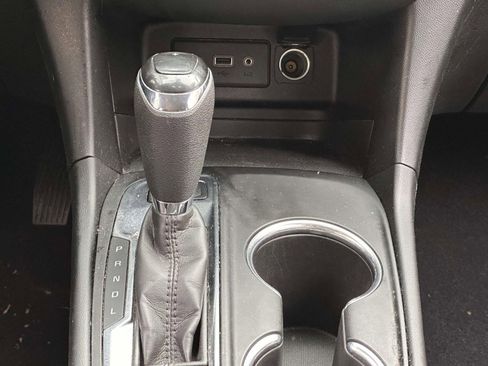 Used 2021 Chevrolet Equinox LT image 17