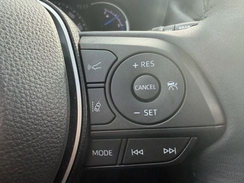 Used 2024 Toyota RAV4 XLE w/ Convenience Package image 14