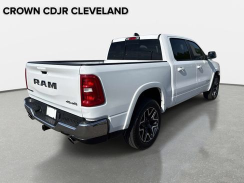 Used 2025 RAM 1500 Laramie AWD/4WD image 5
