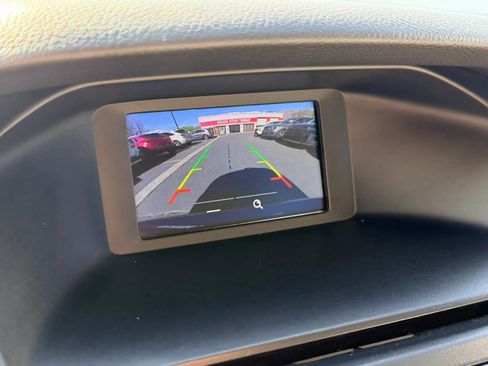 Used 2017 Ford Focus SE image 20