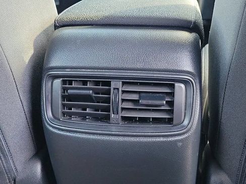 Used 2022 Honda CR-V Special Edition image 6