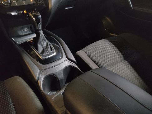 Used 2019 Nissan Rogue Sport S w/ Appearance Package AWD/4WD image 26