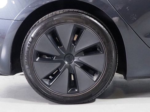Used 2025 Tesla Model 3 RWD image 47