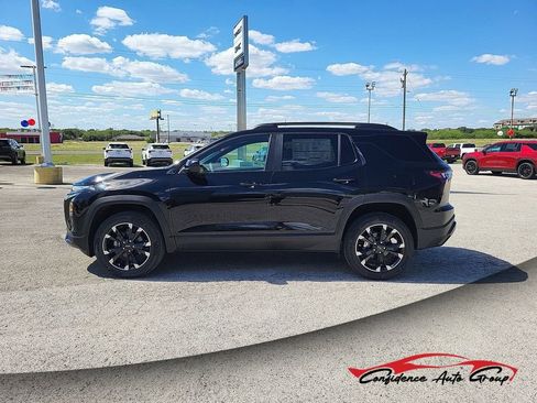 New 2026 Chevrolet Equinox RS w/ LPO, Floor Liner Package image 1