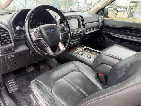 Used 2018 Ford Expedition Max Platinum image 12