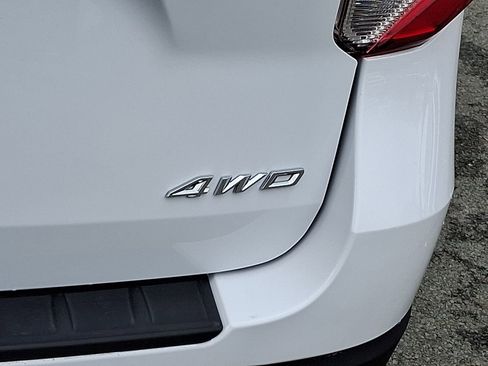 Used 2021 Ford Explorer XLT image 31