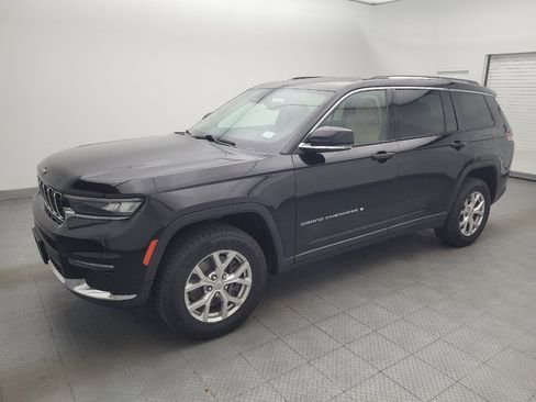 Used 2021 Jeep Grand Cherokee L Limited AWD/4WD image 2