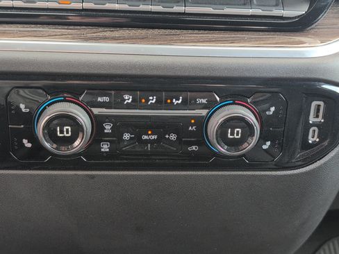 Used 2026 Chevrolet Silverado 1500 LT AWD/4WD image 20