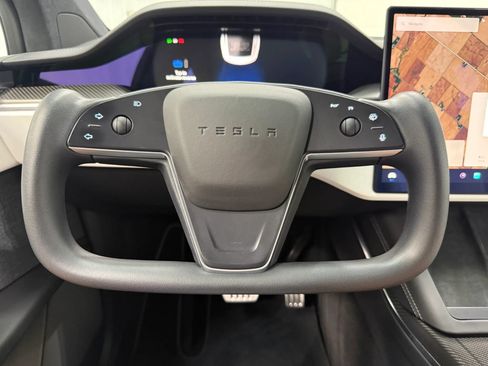 Used 2023 Tesla Model X Plaid AWD/4WD image 22