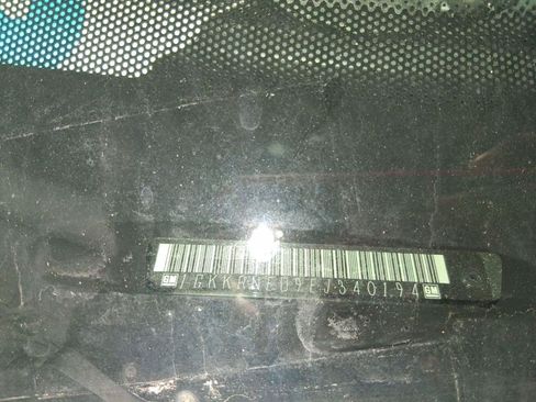 Used 2014 GMC Acadia SLE FWD image 5