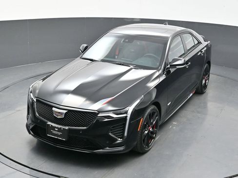 New 2025 Cadillac CT4 V w/ LPO, Red Accent Package AWD/4WD image 18