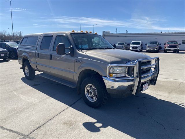 Used 2004 Ford F250 Lariat AWD/4WD image 3