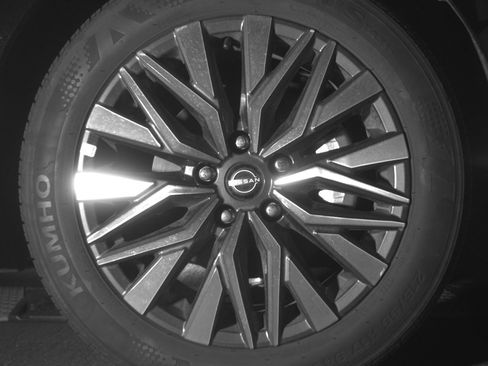 Used 2025 Nissan Altima 2.5 SV image 13