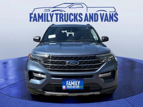 Used 2021 Ford Explorer XLT w/ Equipment Group 202A image 8
