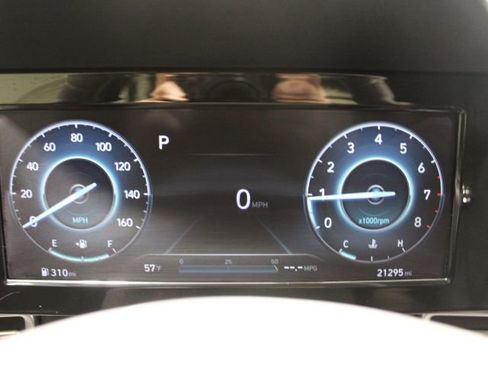 Used 2022 Hyundai Elantra SEL w/ Convenience Package image 37