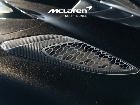 Used 2025 McLaren Artura Spider image 36