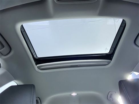 New 2025 Honda Accord SE image 6