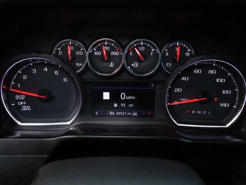 Used 2019 Chevrolet Silverado 1500 LTZ AWD/4WD image 18