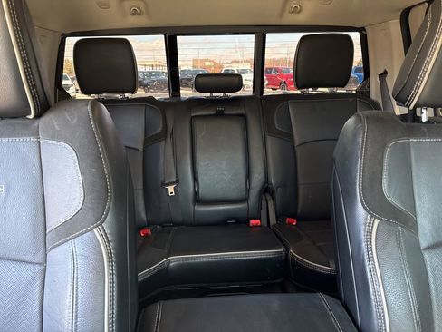 Used 2024 RAM 2500 Laramie image 15