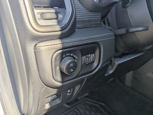 Used 2021 RAM 1500 Limited RWD image 21