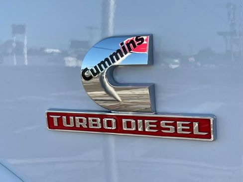 Used 2020 RAM 3500 Laramie image 11