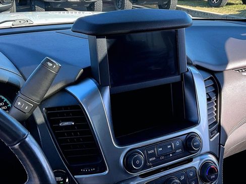 Used 2019 Chevrolet Tahoe Premier w/ Premier Plus Edition image 32