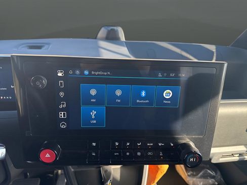 Used 2024 Chevrolet Brightdrop 400 w/ Commercial Equipment Package image 39