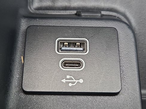 Used 2025 Ford Expedition Max Active image 20