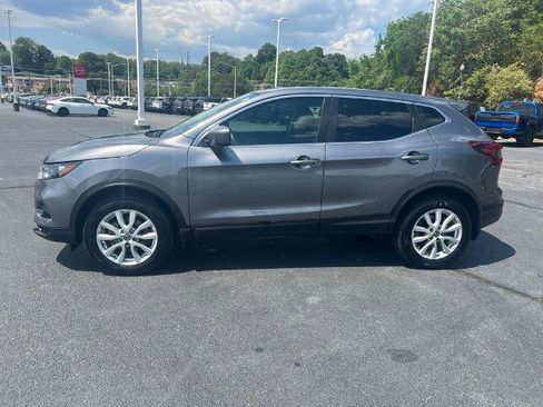 Certified 2022 Nissan Rogue Sport S FWD image 6