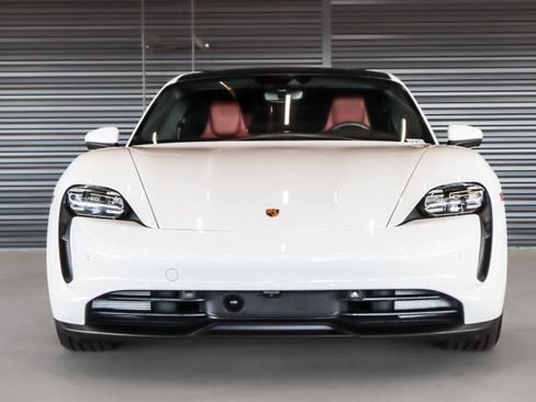 Certified 2024 Porsche Taycan image 8