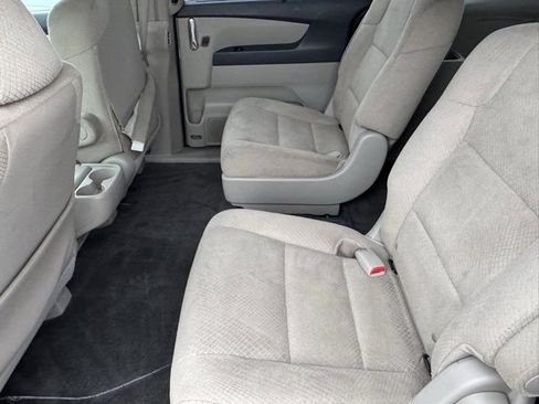 Used 2014 Honda Odyssey EX image 5