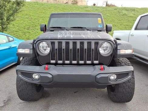 Used 2021 Jeep Wrangler Unlimited Rubicon w/ Cold Weather Group AWD/4WD image 11