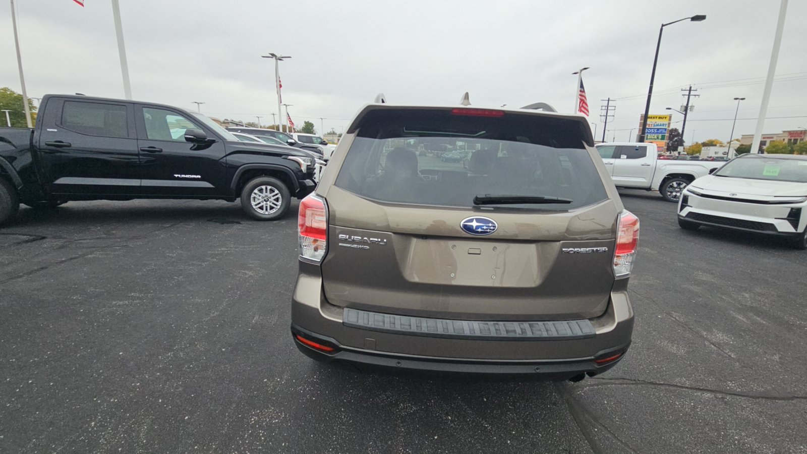 Used 2018 Subaru Forester 2.5i Touring AWD/4WD image 4