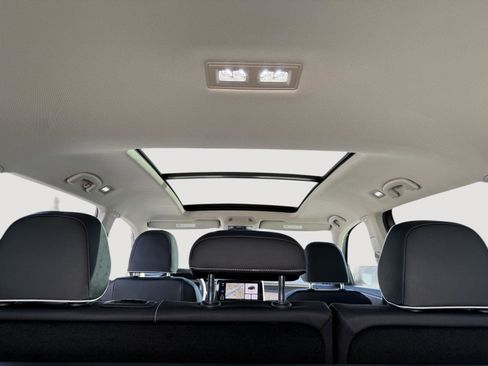 New 2026 Volkswagen Atlas SEL Premium R-Line image 13