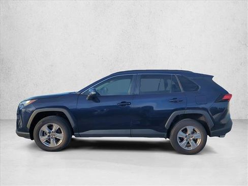 Certified 2023 Toyota RAV4 XLE FWD image 5