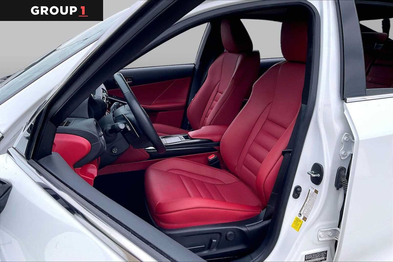 Used 2024 Lexus IS 350 F Sport RWD image 7