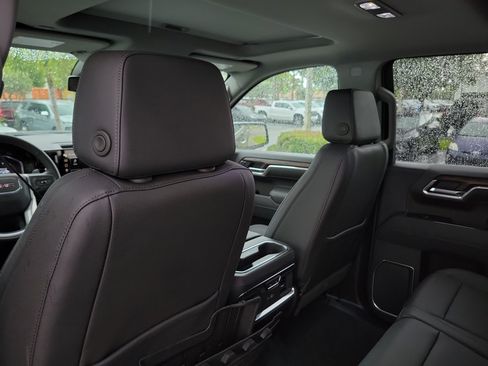 New 2026 GMC Sierra 1500 SLT RWD image 14