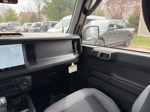 New 2026 Ford Bronco 4-Door AWD/4WD image 17