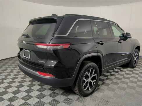 New 2025 Jeep Grand Cherokee Limited image 5