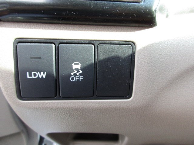 Used 2014 Honda Civic Hybrid Sedan image 17
