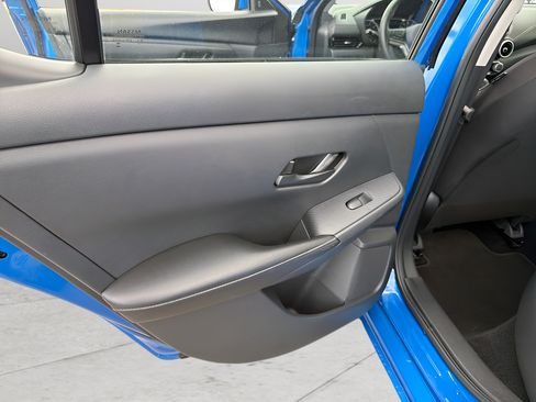 Certified 2025 Nissan Sentra SV FWD image 23