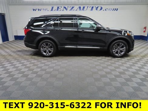 Used 2025 Ford Explorer Active w/ Active Comfort Package image 2