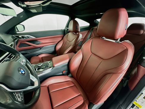Used 2024 BMW 430i Coupe w/ Convenience Package RWD image 13